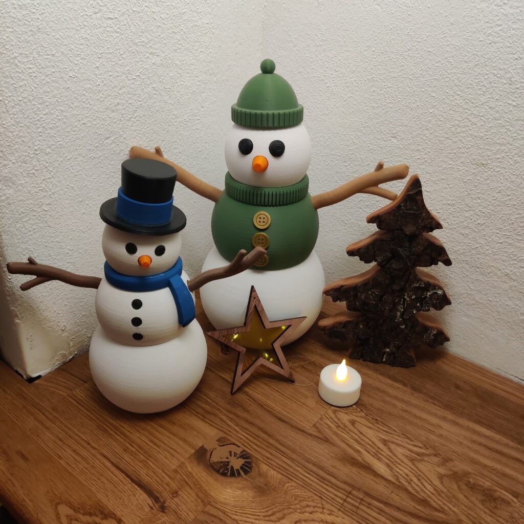 3D Printed Christmas Ornaments Two Snowmen